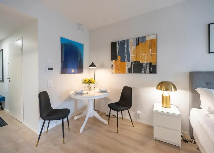 Premium In Center With Sauna And Balcony 公寓